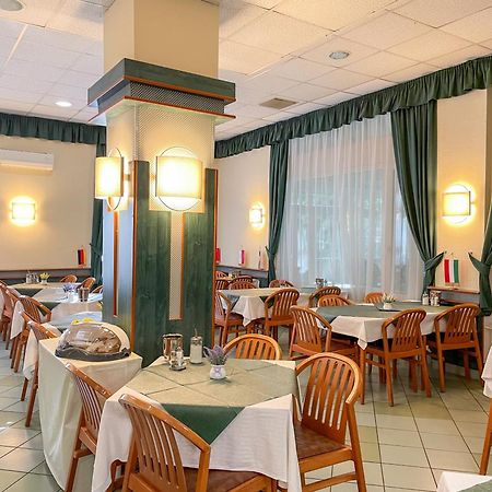 Tisza Sport Hotel Szeged Luaran gambar