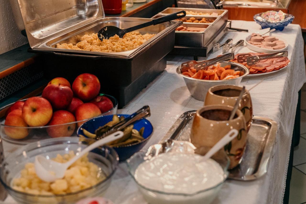 Tisza Sport Hotel Szeged Luaran gambar